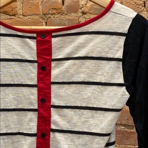 Donated 🖤 3/4 Sleeve Striped Pocket Button Tee - Picture 4 of 5